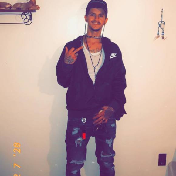 whiteboii17